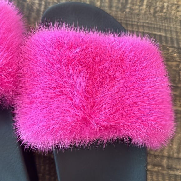 Givenchy mink slides - Picture 5 of 8